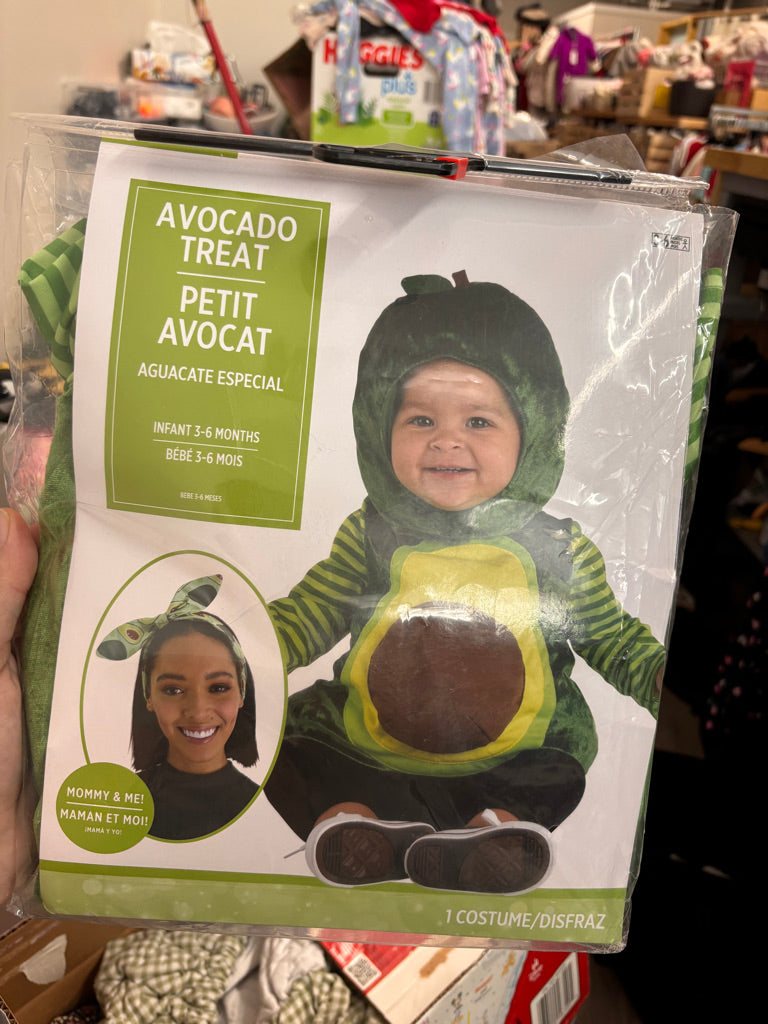 Avocado Treat Costume – Size 3–6M (NIP)