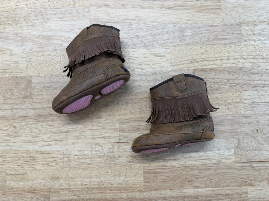 Twister Soft Sole Cowboy Boots – 12M, estimated size | fringe Print - Nest and Sprout - Consignment