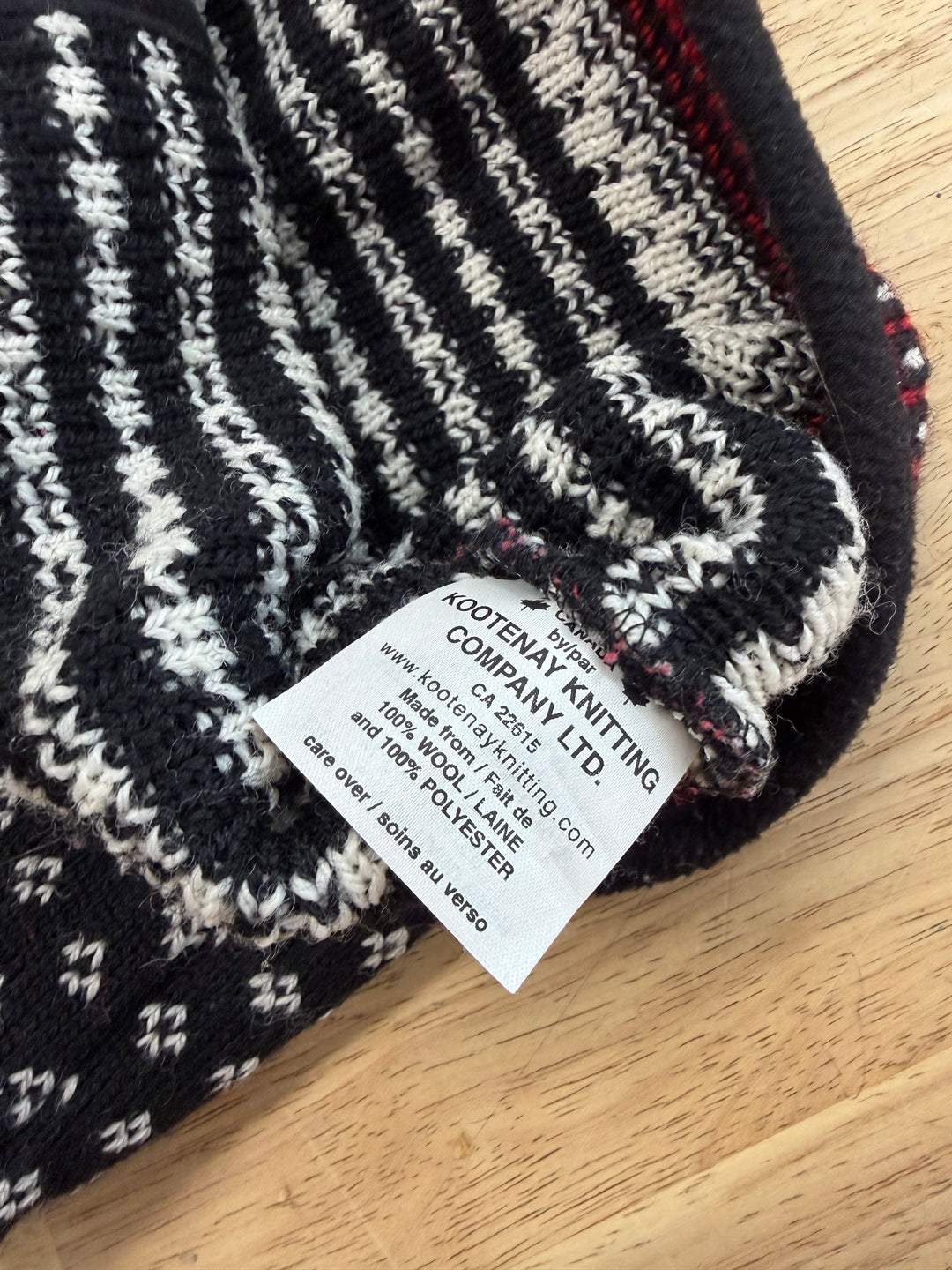 Kootenay Kids WOOL Canadian Knit Zip Up Vest || sIZE mEDIUM  Black, Red and White | Fleece Collar