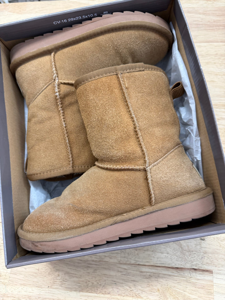 Crown Vintage Sherpa Slip-On Boot – Junior 2 | Chestnut | Ugg Style