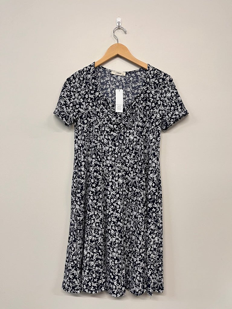 Hello Miz Floral Maternity Dress – Size L (NWT) - Nest and Sprout - Consignment