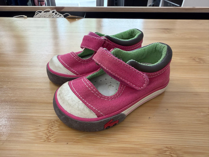 See Kai Run Pink Velcro Mary Jane Shoes – 4 | Excellent
