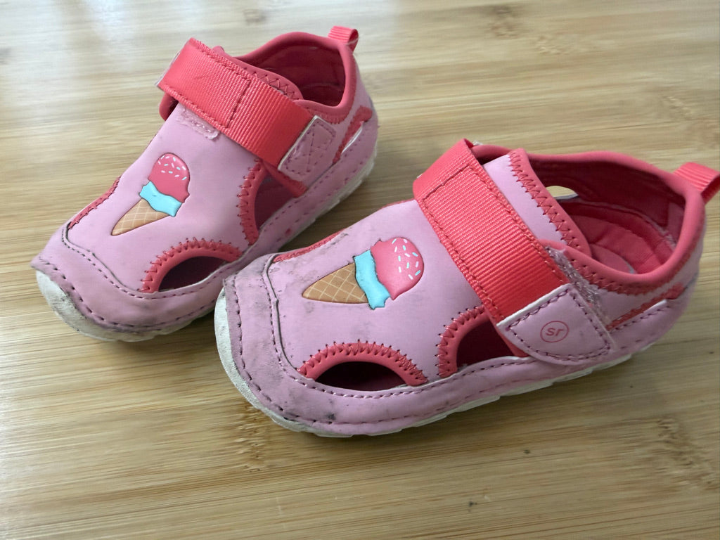 Stride Rite Soft Motion Water Sandal – 6W | Pink Ice Cream Velcro