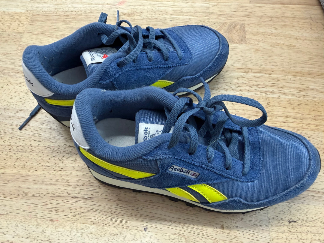 Reebok Lace-Up Sneaker – Junior 2 | Narrow Fit