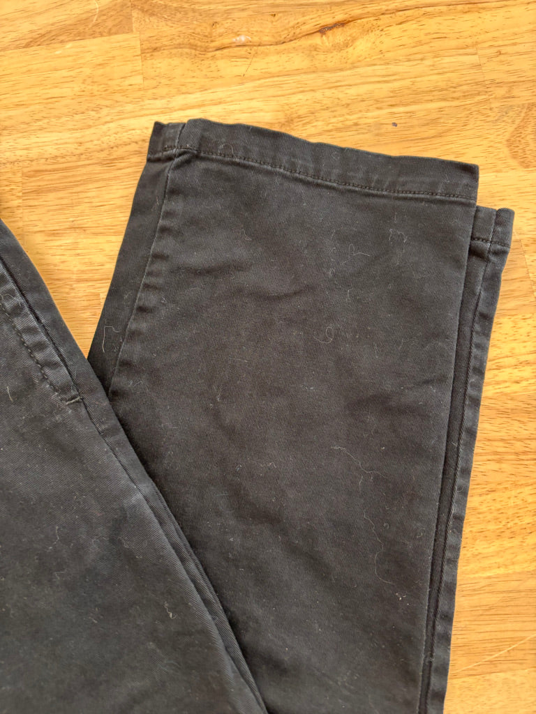 Children’s Place Dress Pants 10 Husky – Black