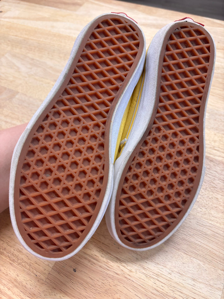 Vans Yellow Lace-Up Shoes – Youth 3