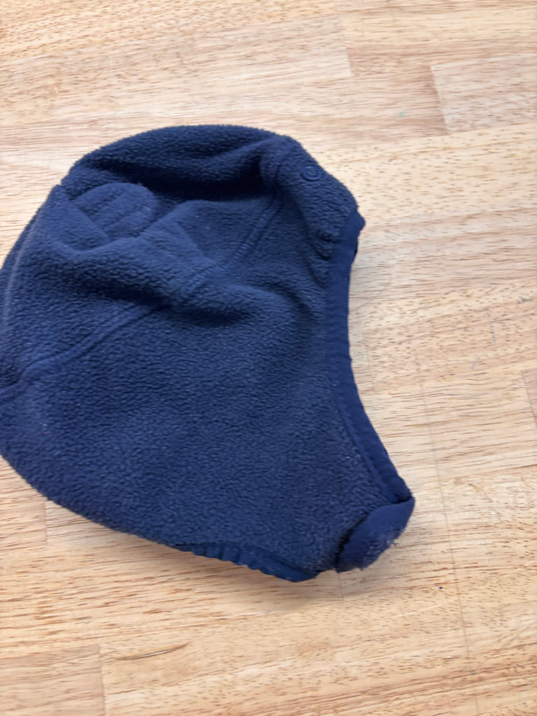 OshKosh Fleece Hat – Size 12–24M