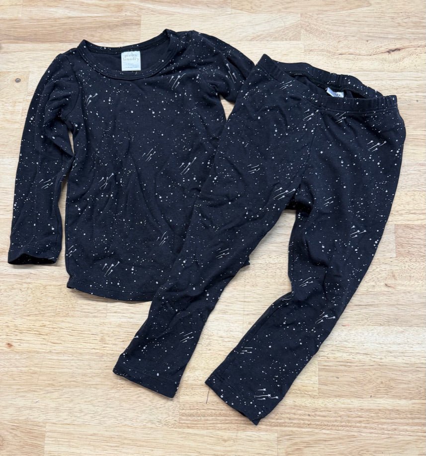 Pretty Laundry PJ Set – 1–2T | Black Shooting Star - Nest and Sprout - Consignment
