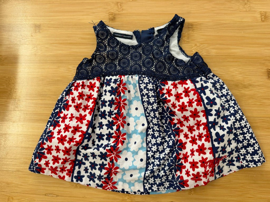 Tommy Hilfiger Top – 12M | Red & Blue - Nest and Sprout-Consignment