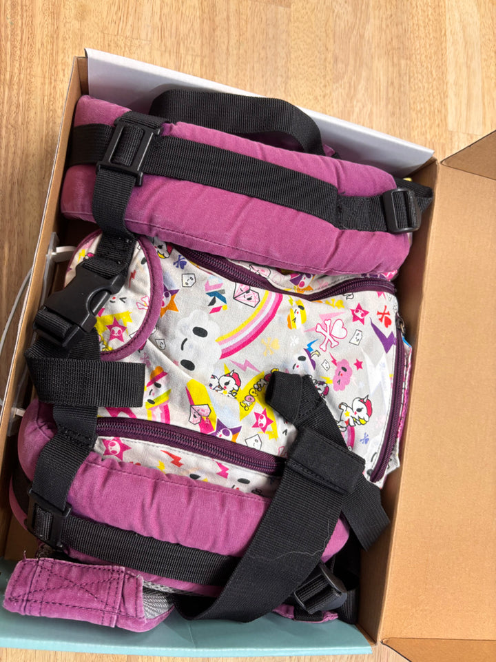 Lillebaby Complete All Seasons Baby Carrier – Tokidoki Print in Unicorn