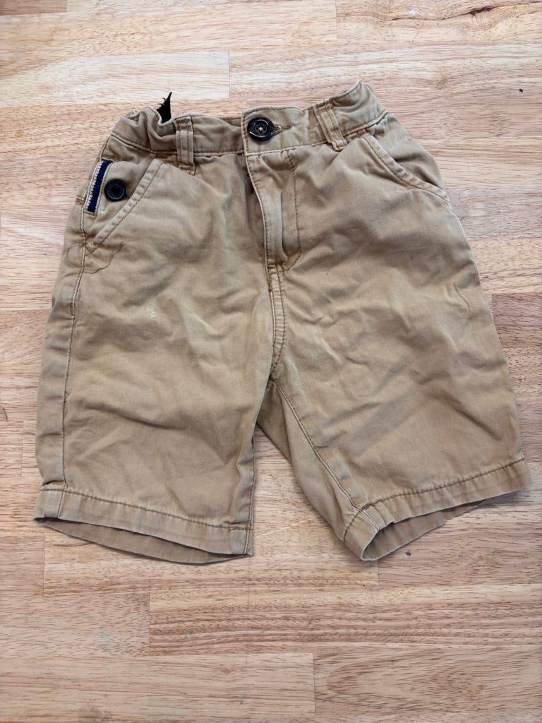 Zara 2–3Y Chino Shorts – Tan fair condition - Nest and Sprout - Consignment