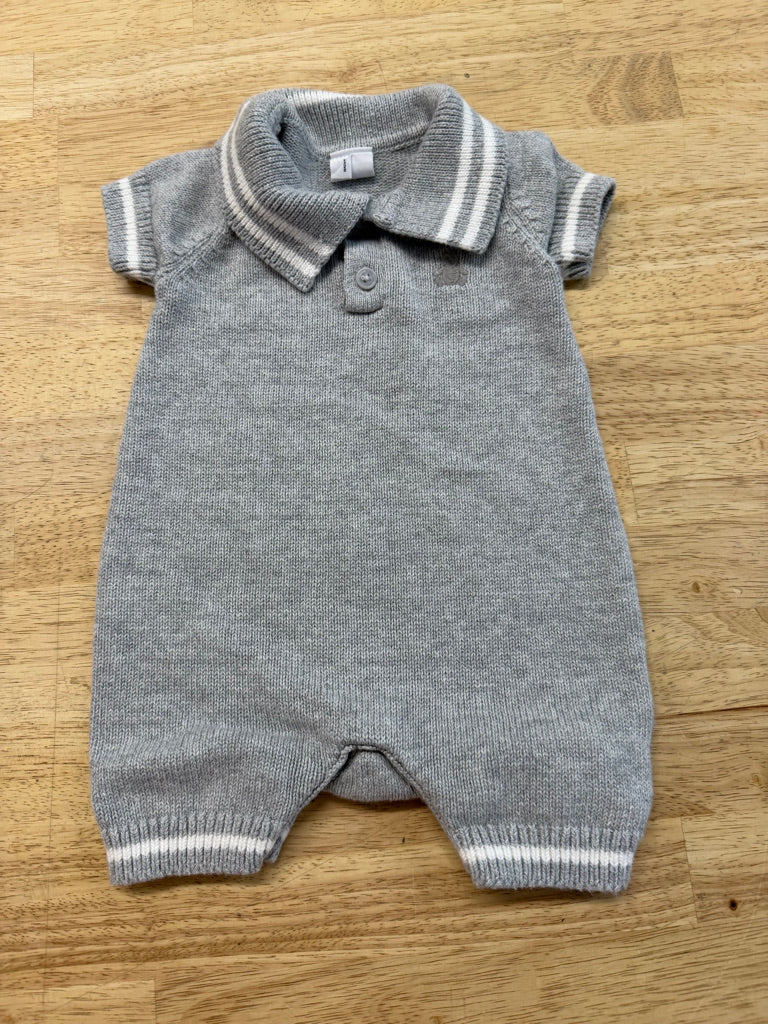 Baby Gap Knit Romper – 0–3M | Grey Short Sleeve Snap Crotch Collared