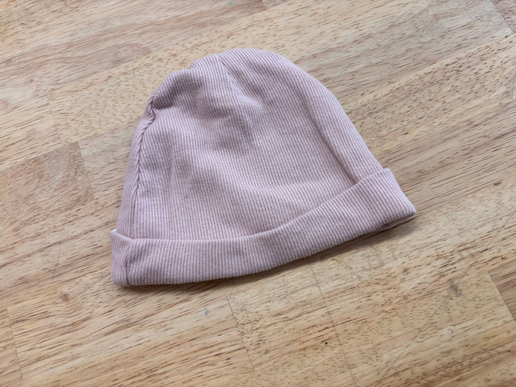 Carters Little Planet Hat – Size Infant (Pink)