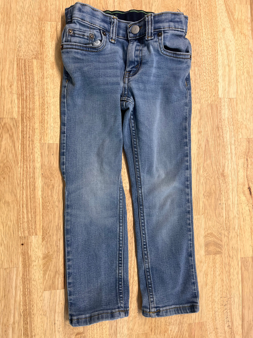 Levi's Elastic Waist Jeans – 2T | Medium Wash