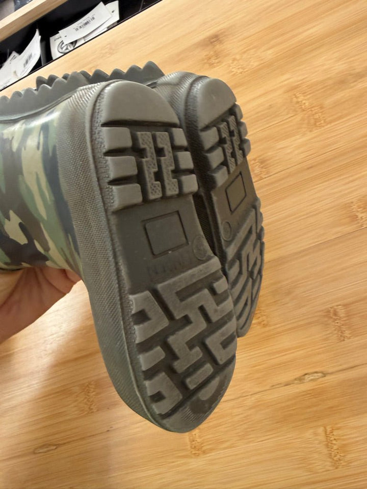 Joe Fresh Rain Boots – 5 | Camo - Nest and Sprout-Consignment