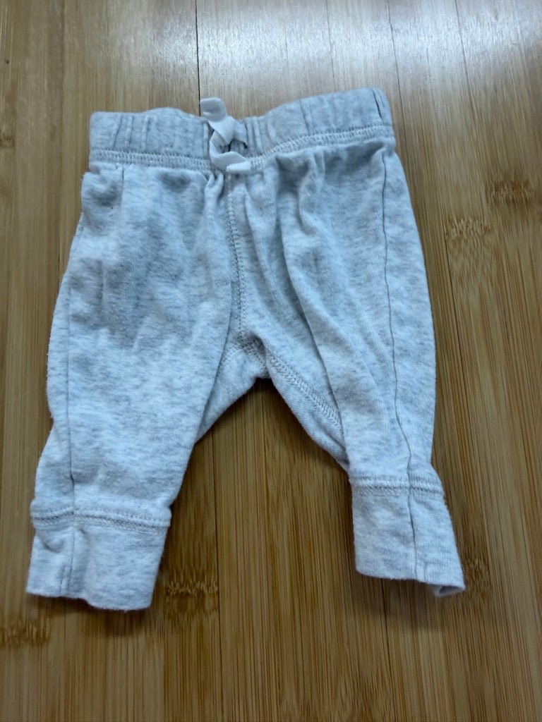 Carter's Leggings – Newborn | Light Grey - Nest and Sprout-Consignment