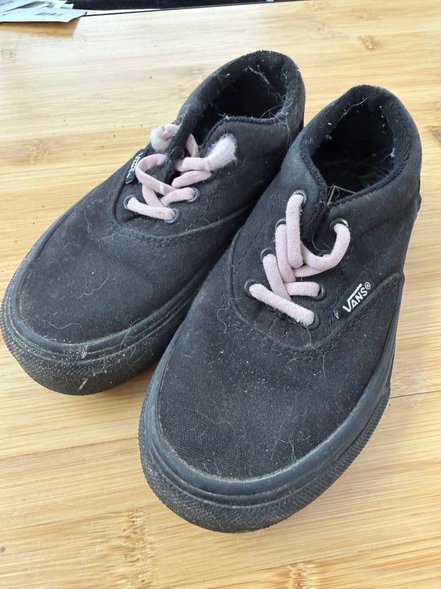 Vans Canvas Sneakers – 11 | Black Pink Laces | Play - Nest and Sprout-Consignment