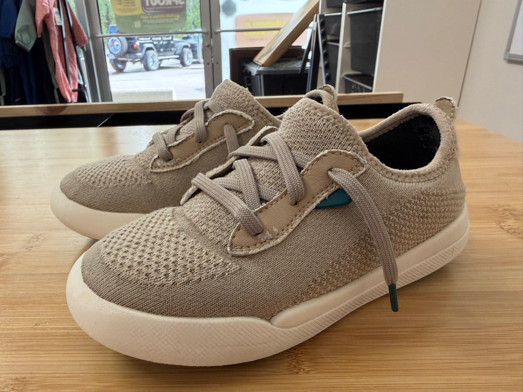 Vessi Weekend Waterproof Shoes – C13 (EU 31) | Taupe | Play