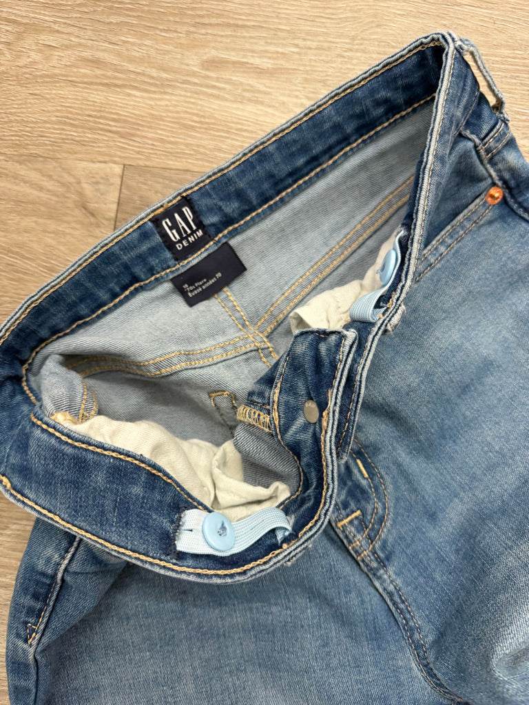 Gap Wide Leg Jeans – 18 | Light Denim Butterfly Embroidered Patch