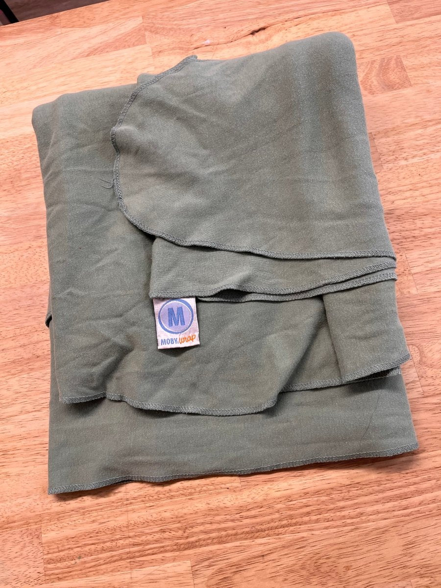 Moby Wrap - Stretch Green - Nest and Sprout - Consignment