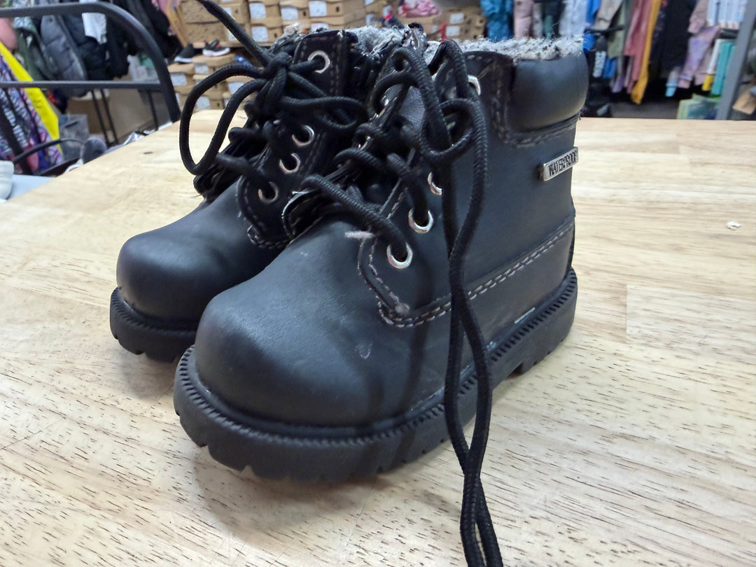 Smart Fit Waterproof Black Ankle Boot – 5 | Lace-Up