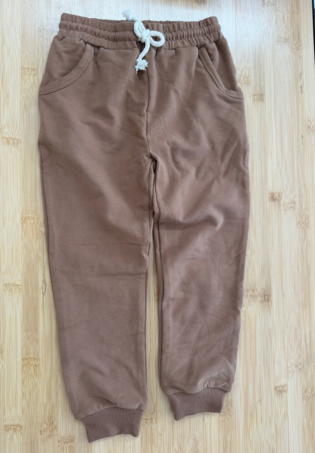 Bee Magnolia Honey Jogger Pant – 4T | Excellent