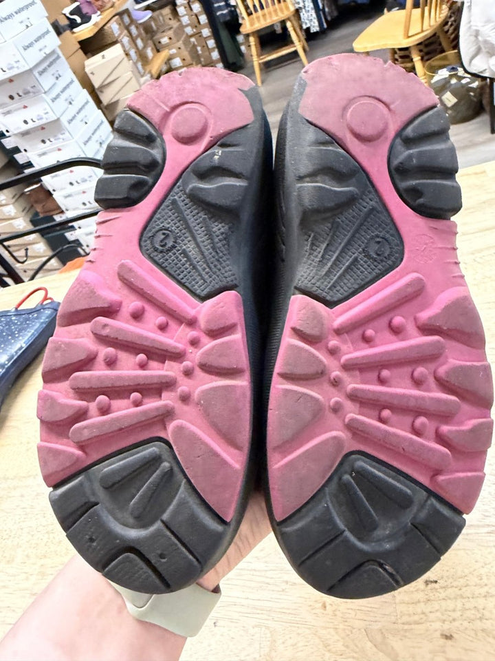 Kamik Galosh Rain Boots – Youth 2 | Navy and Pink | With Liners - Nest and Sprout-Consignment