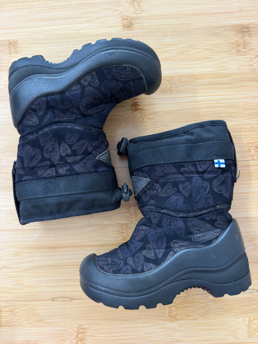 Kuoma Winter Boot – 23 (EU) | Black with Purple