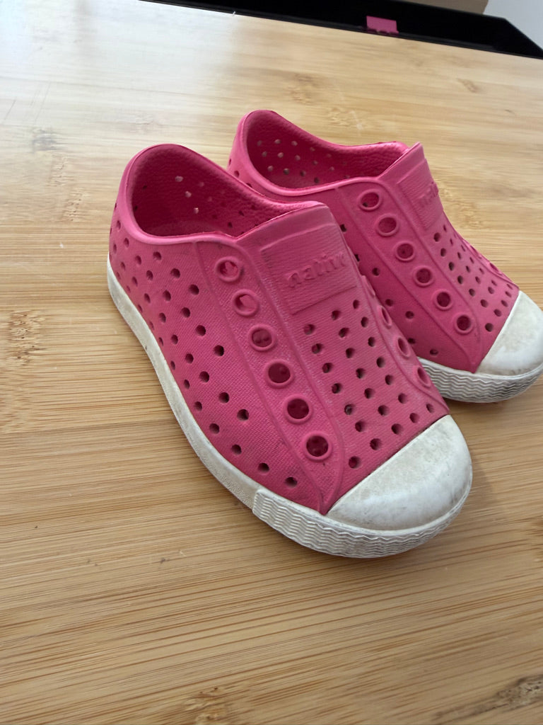 Native Shoe – C5 | Hot Pink