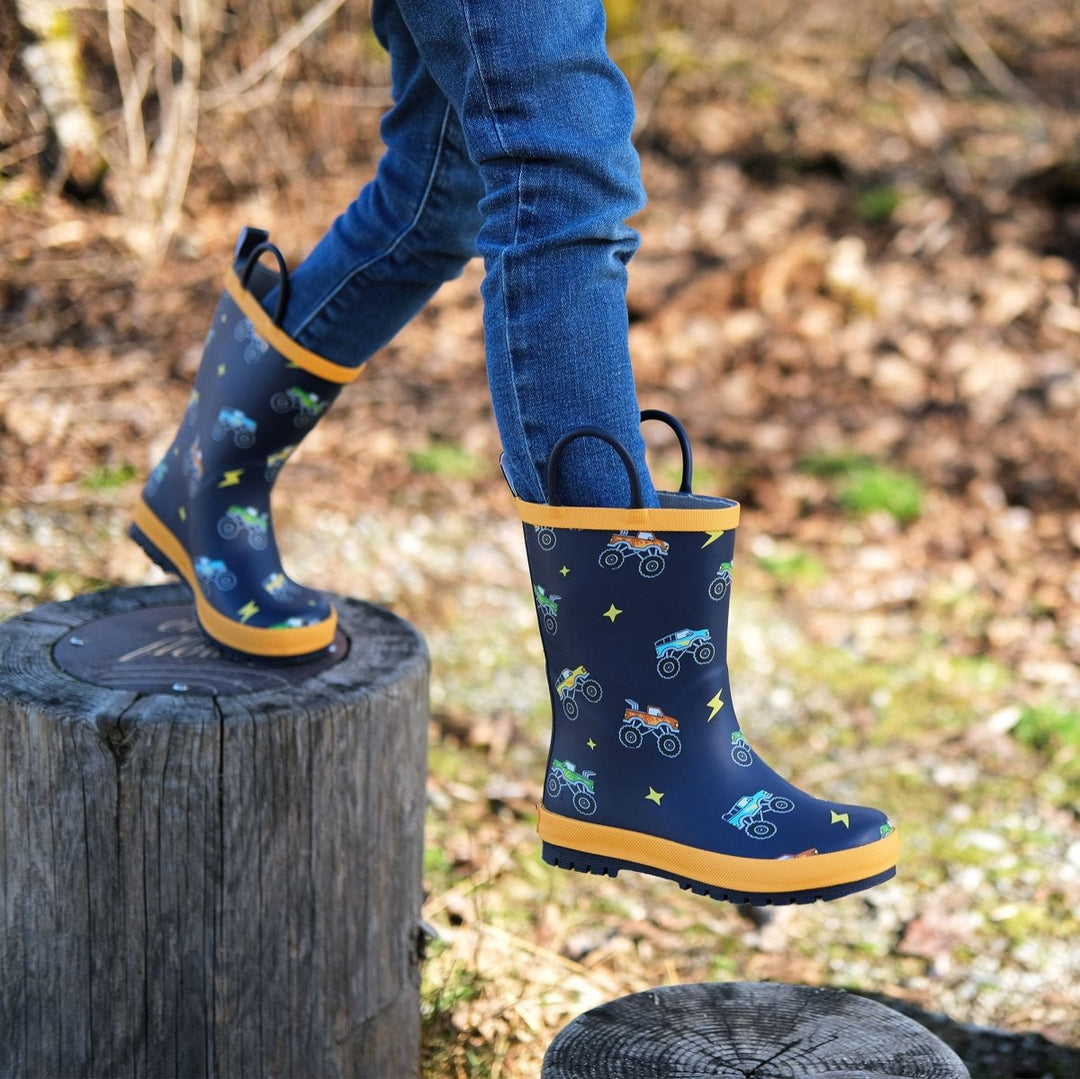 Jan & Jul Puddle - Dry Rain Boots (Handle) - Big Trucks - Nest and Sprout - Jan & Jul