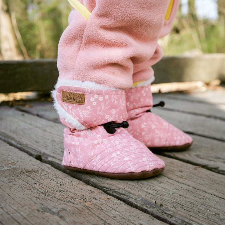 Jan & Jul Baby Stay-Put Winter Booties – Dark Plum