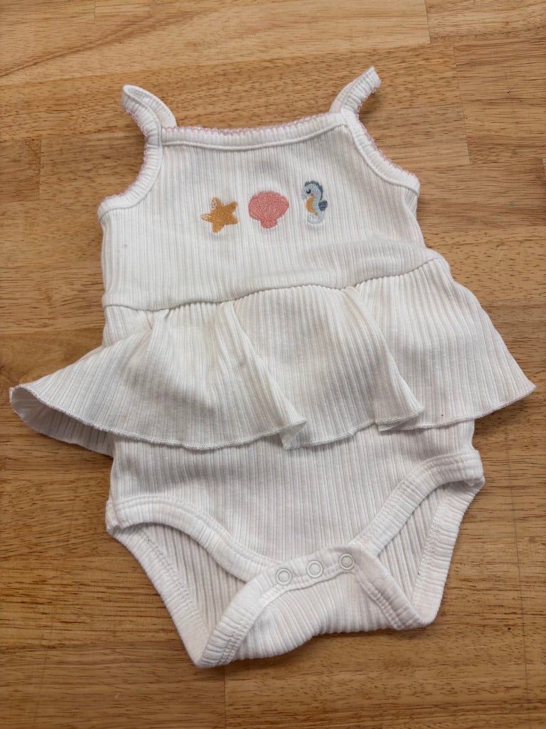 Rabbit & Bear Bodysuit Dress – Size 6 - 9 months (White Seashell) - Nest and Sprout - Consignment