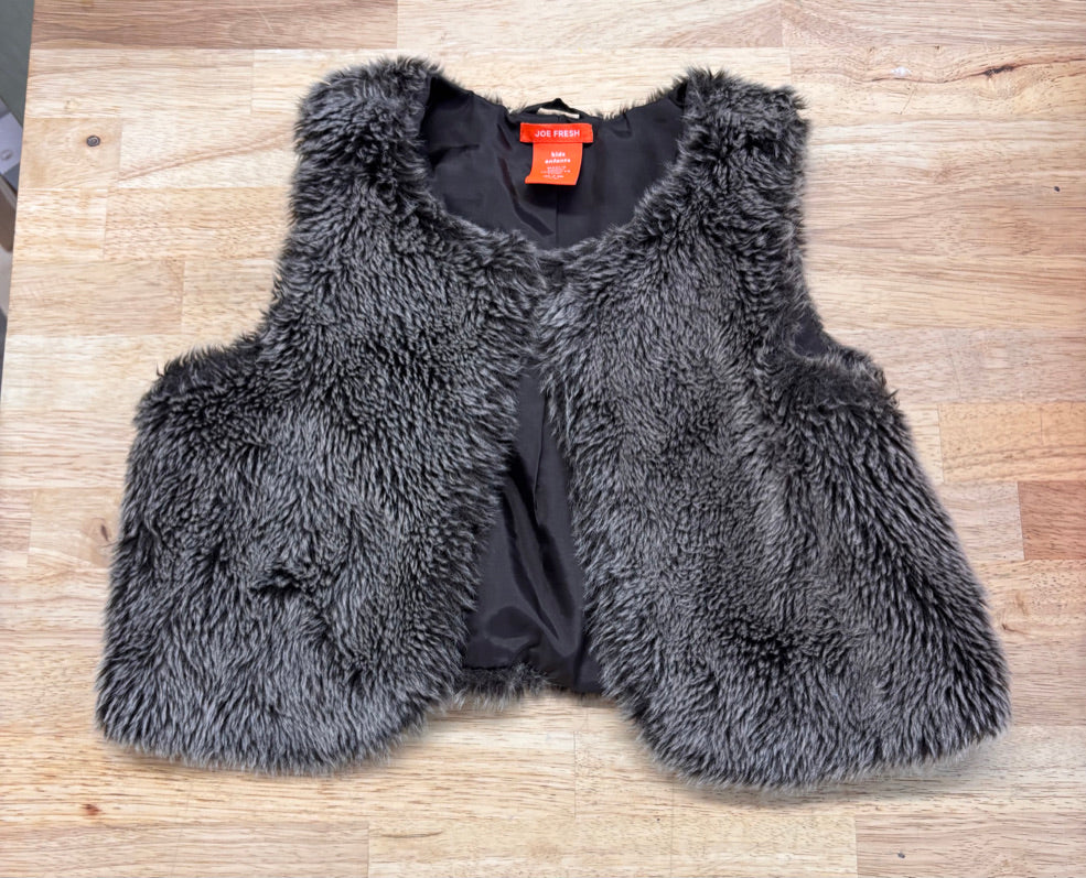 Joe Fresh Faux Fur Vest – Size 7/8