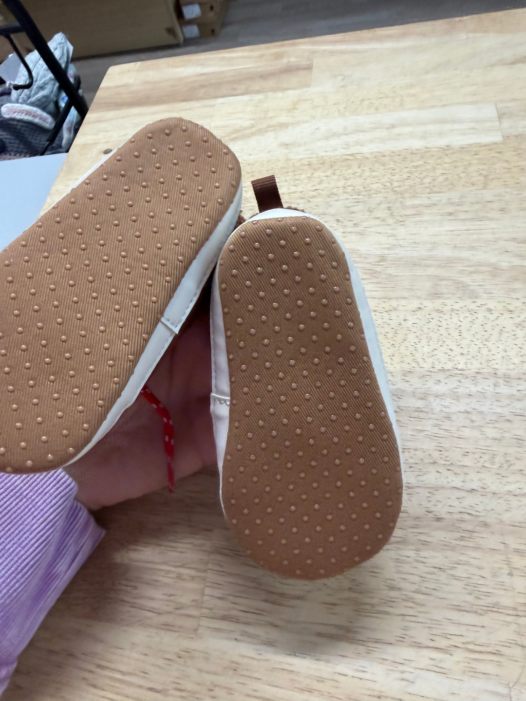 Old Navy Soft-Soled Lace-Up Bootie – 12–18M