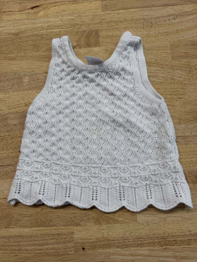 Zara Sleeveless Knit Sweater – 3/4 | Play