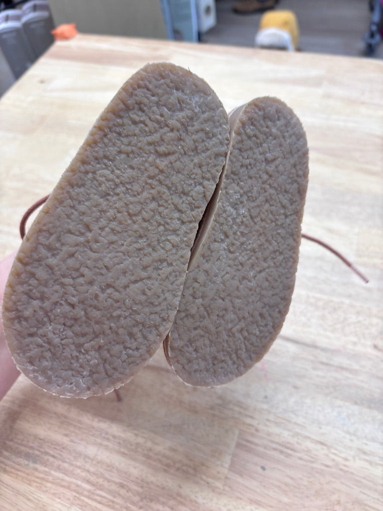 Zara Faux-Fur Lace-Up Shoes – 22