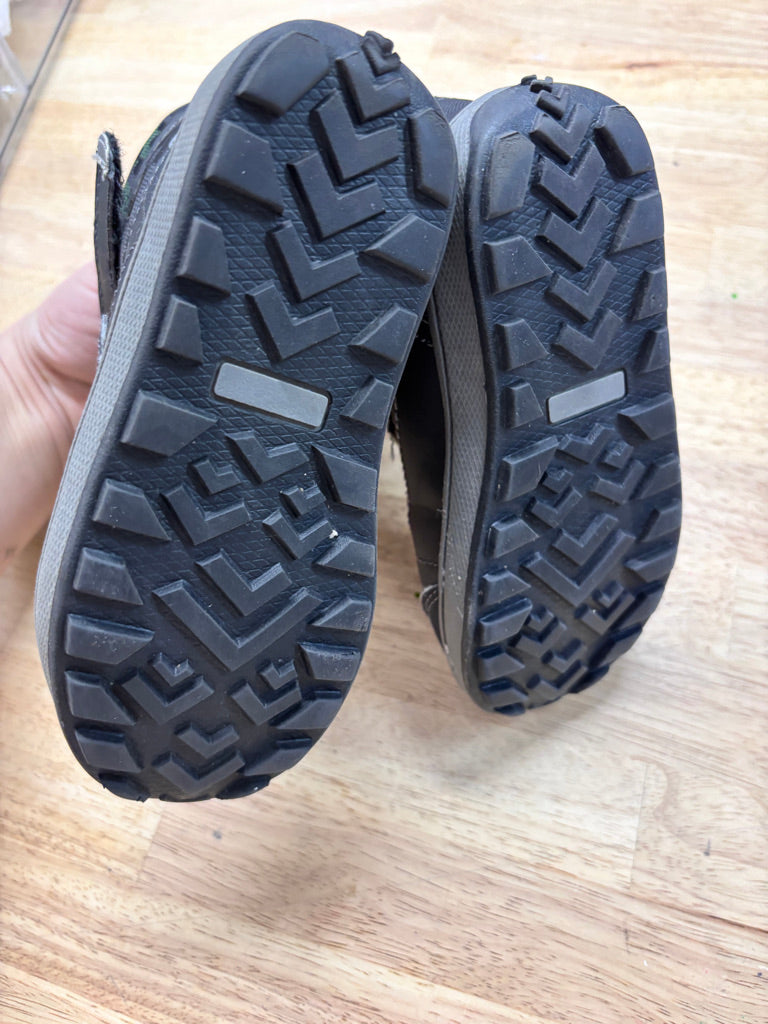 Weather Spirits Size 10 Snow Boots