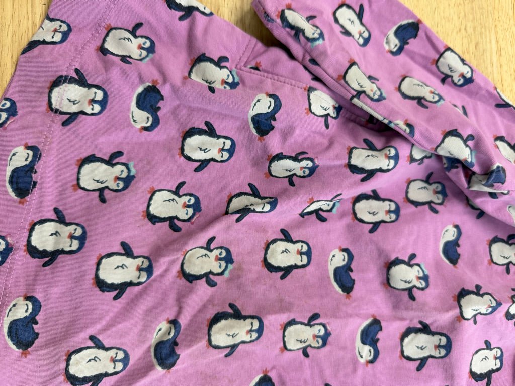 Hatley Penguin Dress – 12–18M | Purple Long Sleeve play condition - Nest and Sprout - Consignment