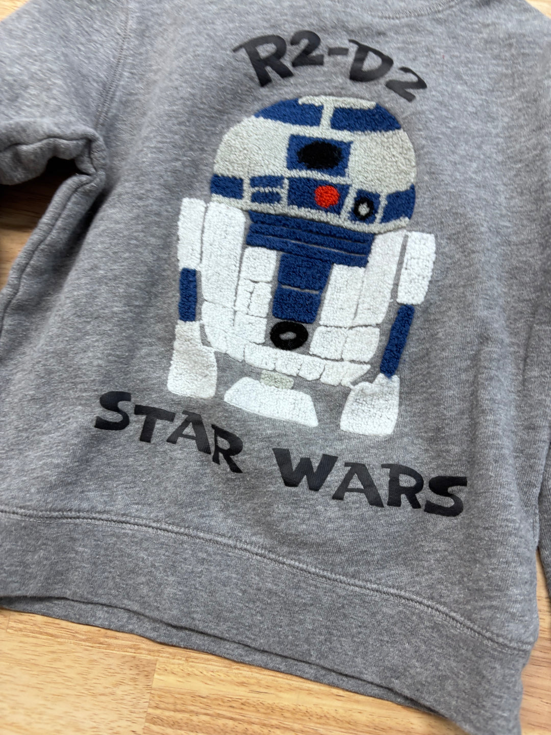 H&M R2D2 Sweatshirt - Size 4-6 Years