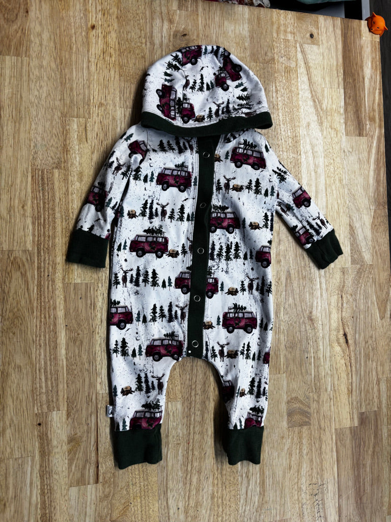 Fernweh Clothing Christmas Tree Hooded Romper Handmade Canada | Size 6–9M