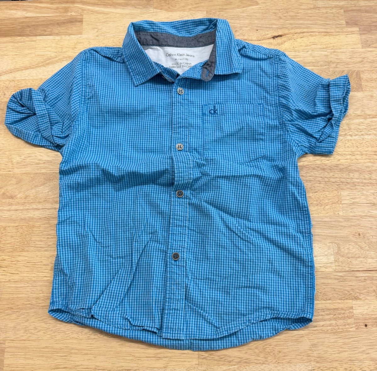 Calvin Klein Gingham Button Up Shirt – 7/8 | Blue - Nest and Sprout-Consignment