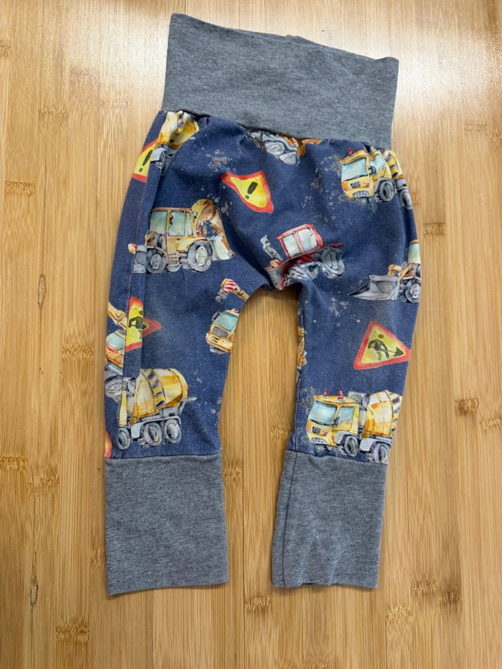 Squishy Loveable Creations Grow With Me Pants – 3–12M | Construction Vehicles Green Cuffs - Nest and Sprout-Consignment