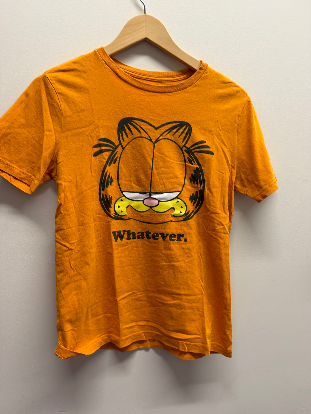 Old Navy Garfield Graphic Shirt – 14–16Y | Orange | Play