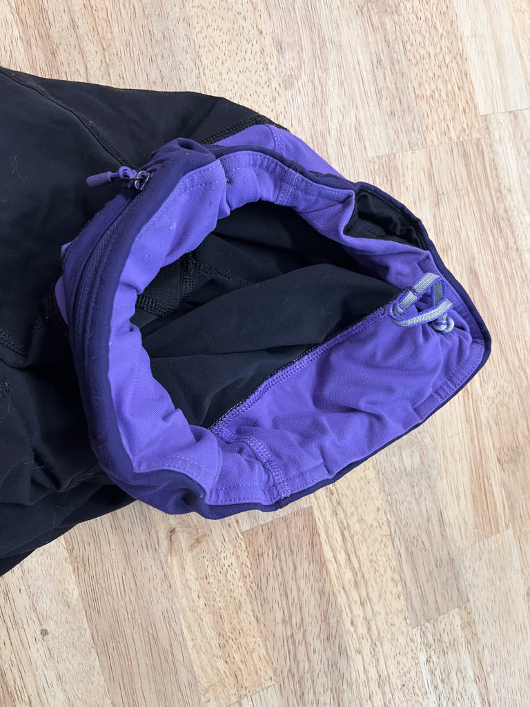 Lululemon Crop Leggings – BlacK ADULT 6