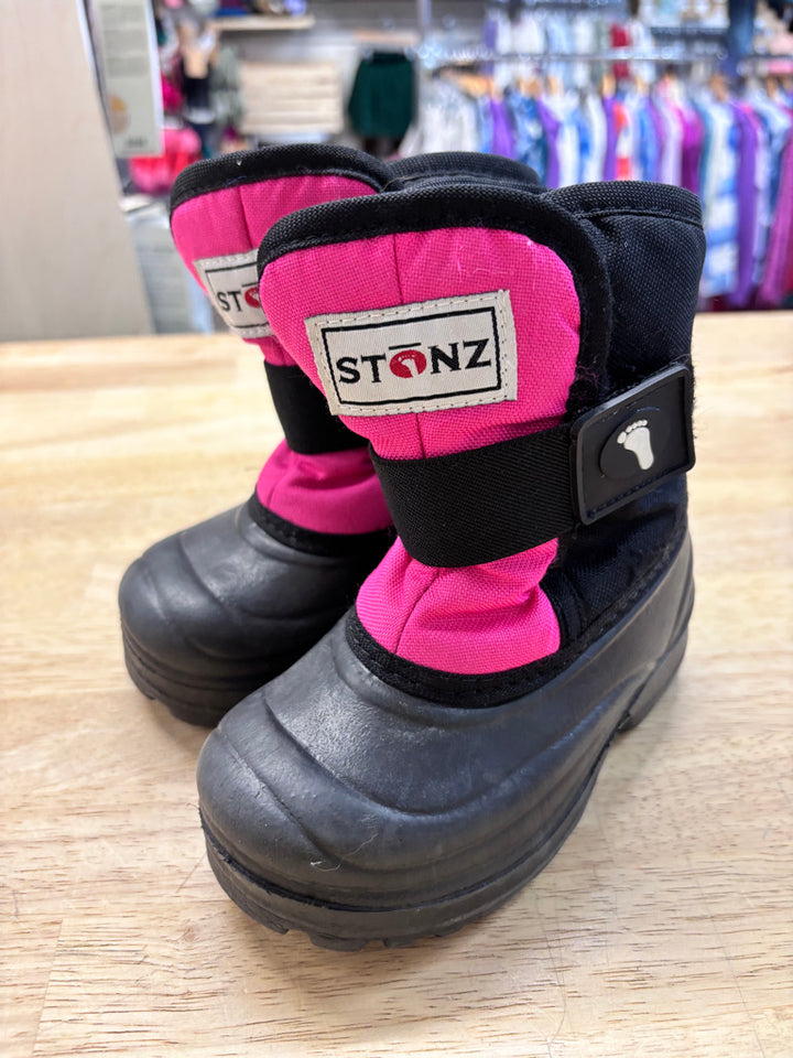 Stonz Size 7 Pink & Black Boots