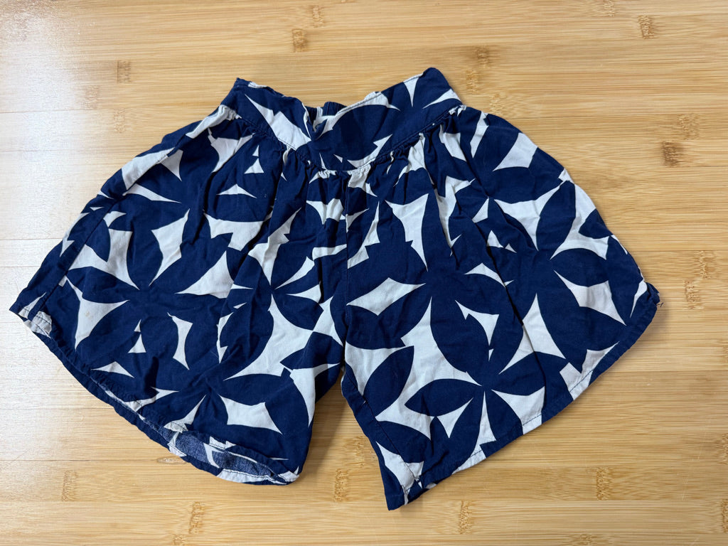 Old Navy Floral shorts – 3T | Blue Floral on White