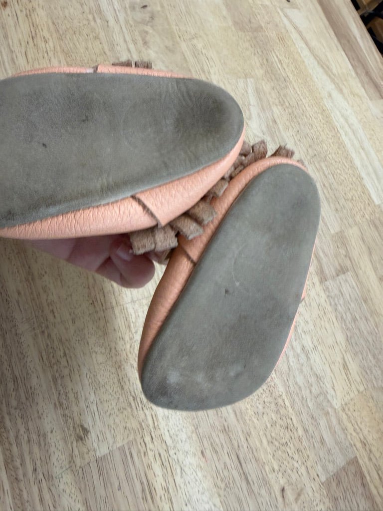 Minimoc Moccasin – 3 | Light Peach - Nest and Sprout-Consignment