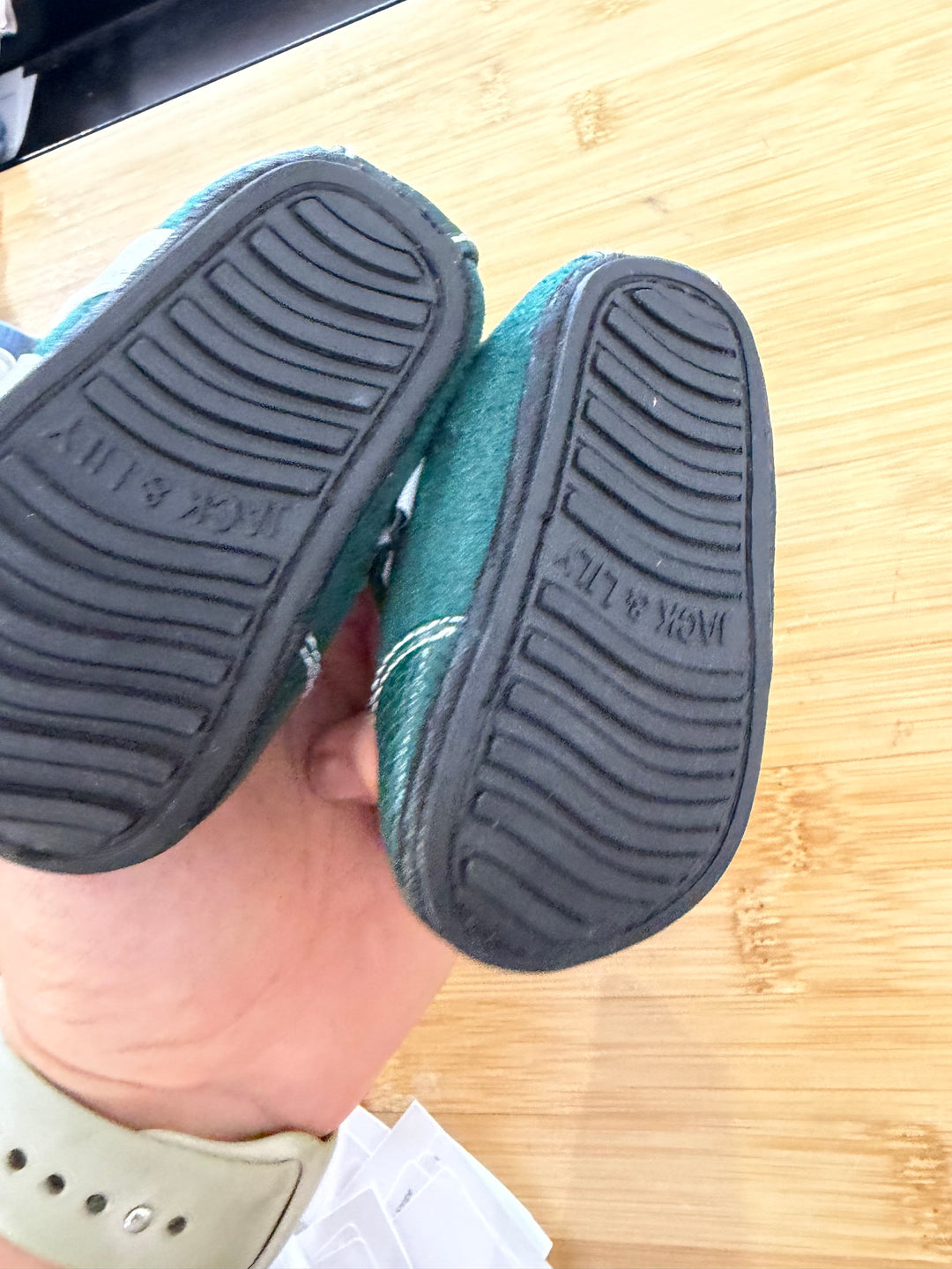 Jack & Lily Green Canvas Shoe – 0–6M | Excellent
