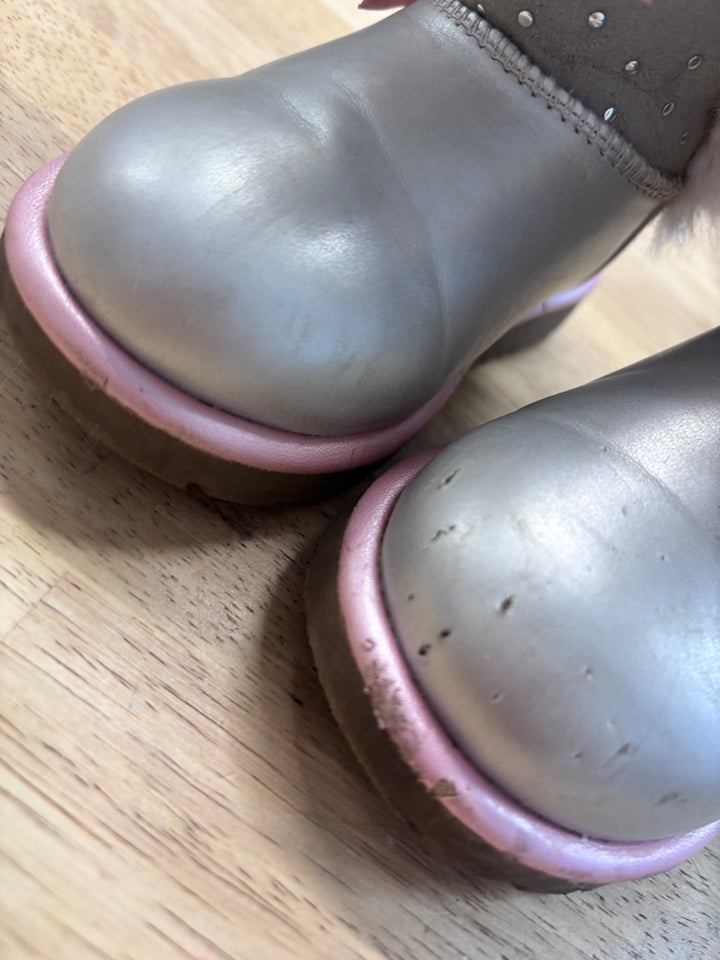 Juicy Couture Ankle Boots – 8