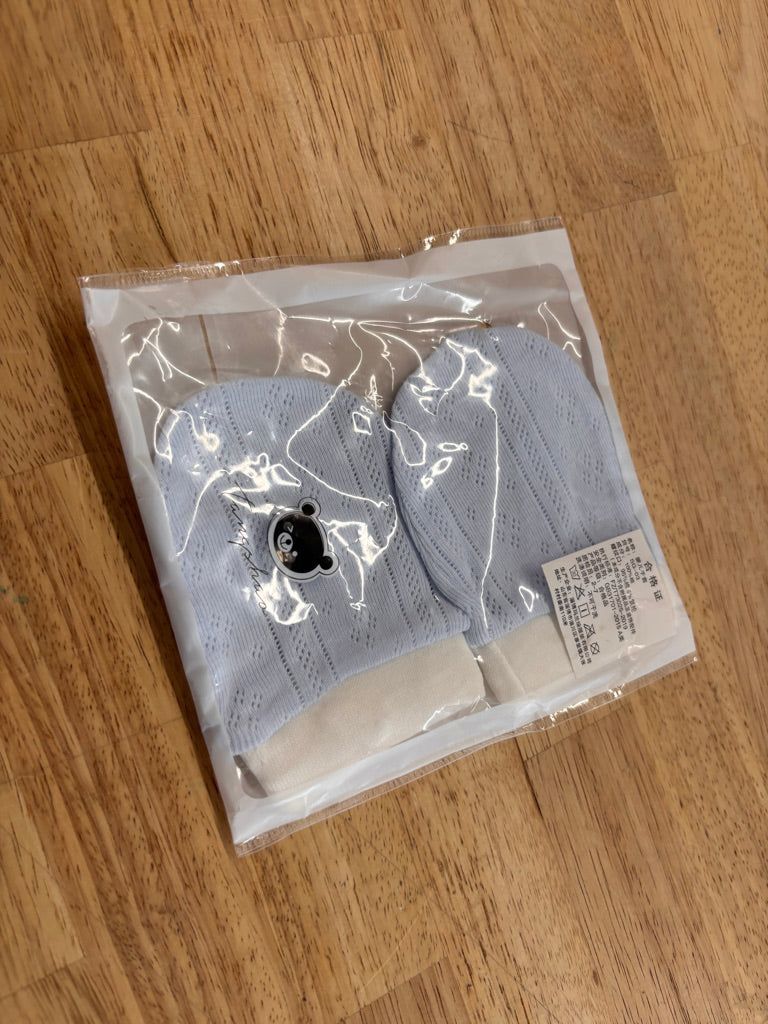 Blue & White Knit Baby Mittens
